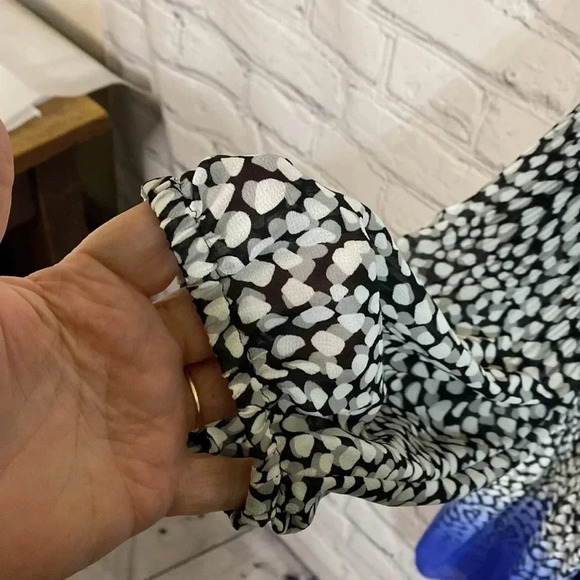 Catherines Black Blue Crystal Pleated Embellished  Nevkline Two Tone Blo… - Picture 4 of 7